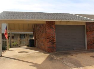 1805 Surrey Ln, Enid, OK 73703