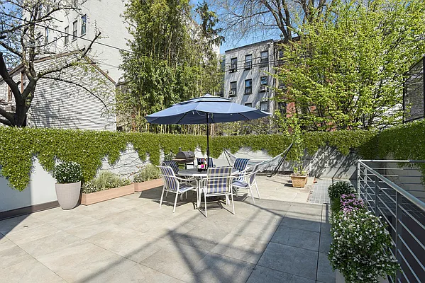 335 Warren Street #102