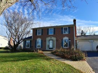 40 Winding Brook Dr, Fairport, NY 14450