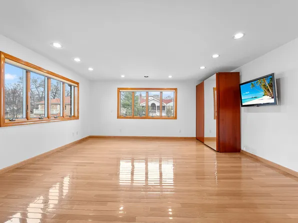 64-16 211th Street image 12 of 20