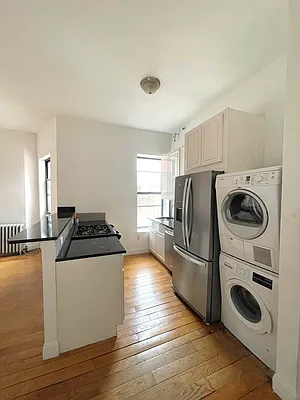 Rented by (Legacy) NY Quality Living Uptown | media 4