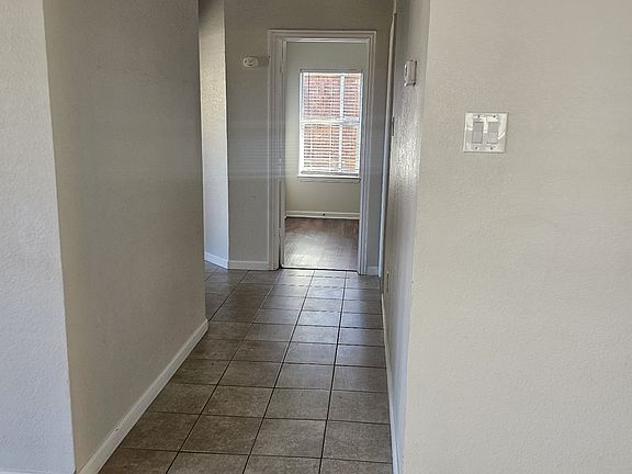 2nd image of 5864 Palomino Dr