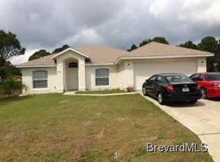 490 Wildwood Ave SW, Palm Bay, FL 32908