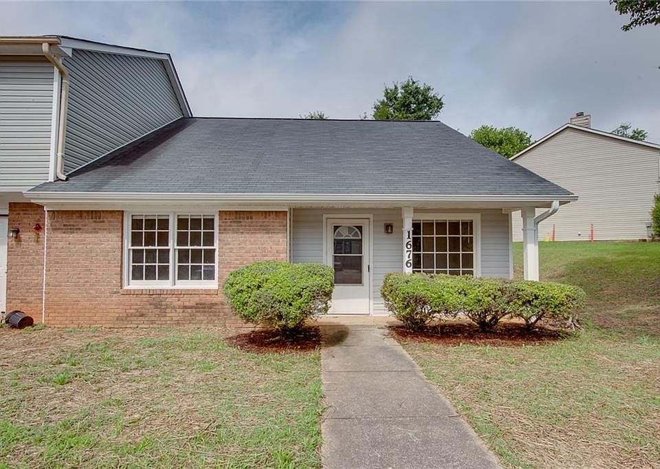 1st image of 1676 Winchester Way