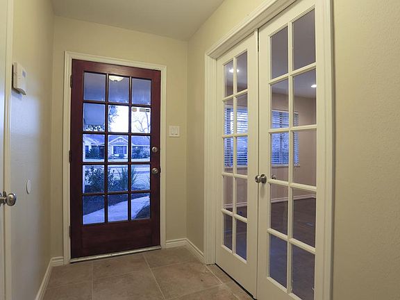 The foyer bringing in plenty of natural light.