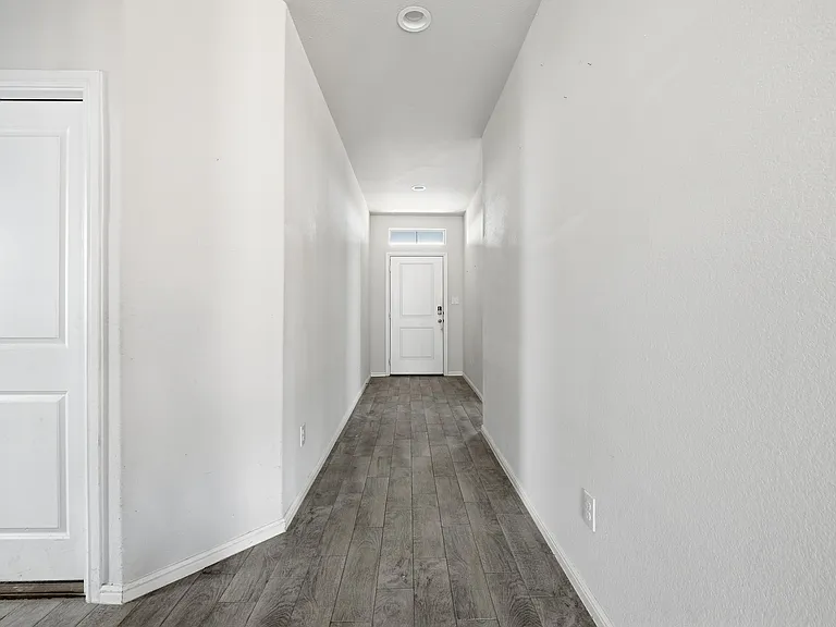 8520 Trickham Bnd — Photo 11