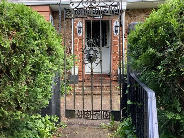 230 Clamer Rd, Ewing, NJ 08628