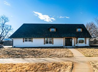 2414 14th Ave, Canyon, TX 79015