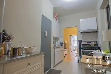 Rented by Nolita Group