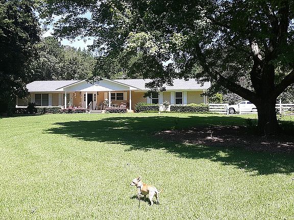 2nd image of 4165 N Arnold Mill Rd