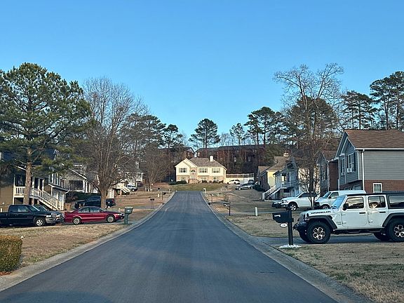 5th image of 26 Marthas Pl NW