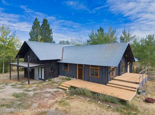 5223 Rancheros Loop, Tetonia, ID 83452