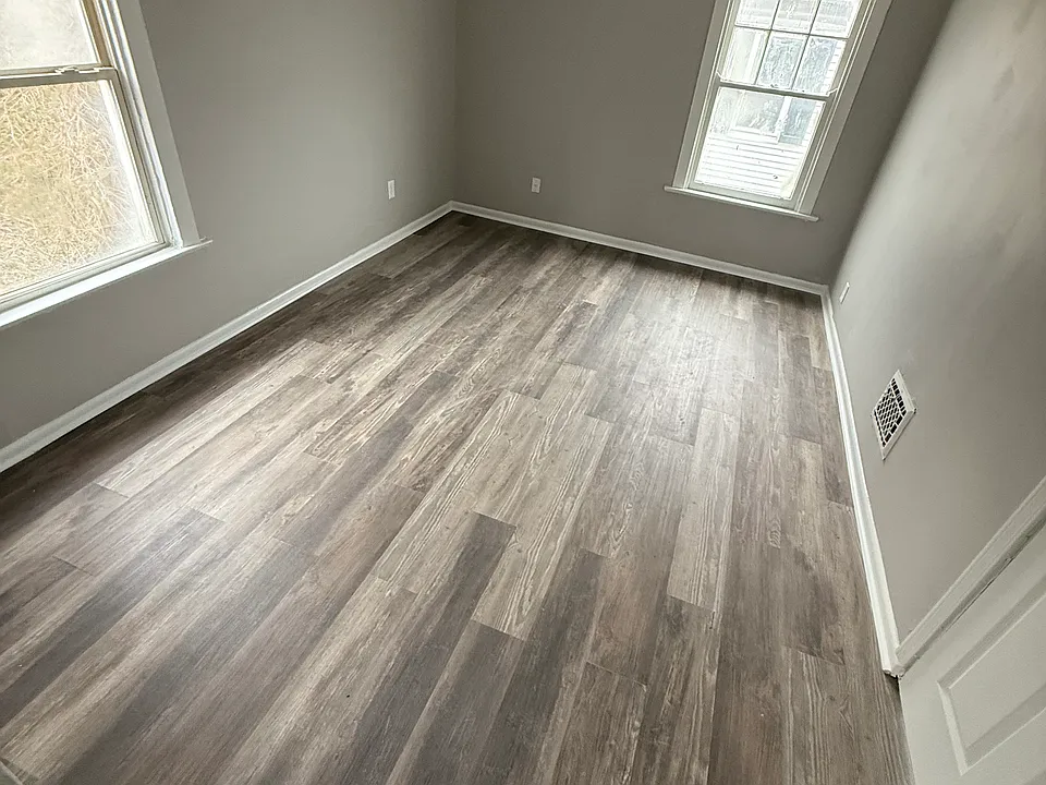 Back bedroom