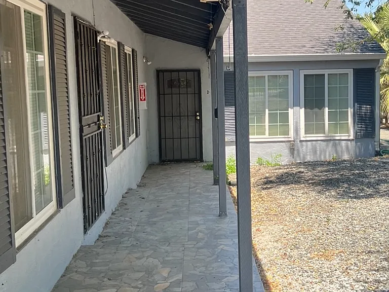 142 Alturas Ave #D — Photo 1