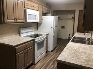 203 W Moore St, Manchester, TN 37355