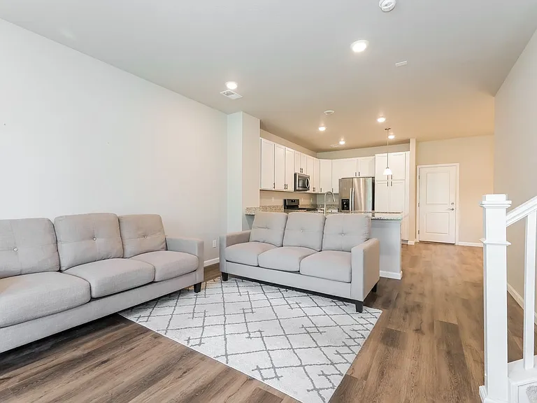 14933 E Belleview Dr — Photo 3