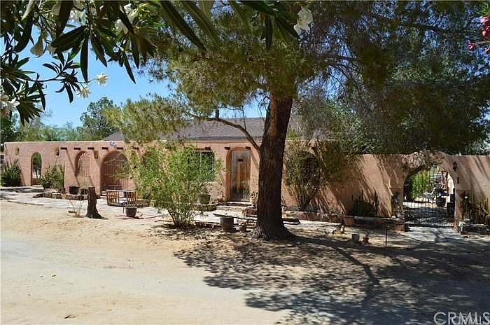 1st image of 74166 El Paseo Dr