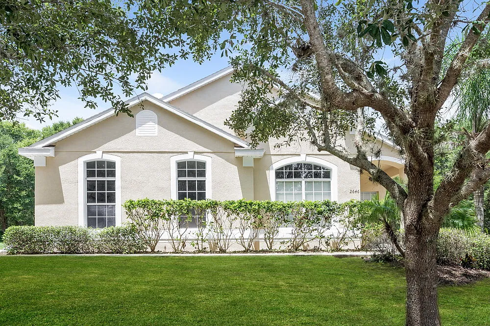 4 bed, 2.0 bath, 2008 sqft, $2,890 — Photo 1