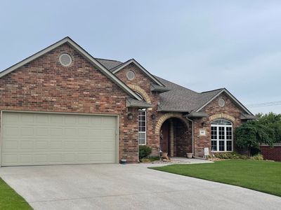 810 Bear Run, Enid, OK, 73703