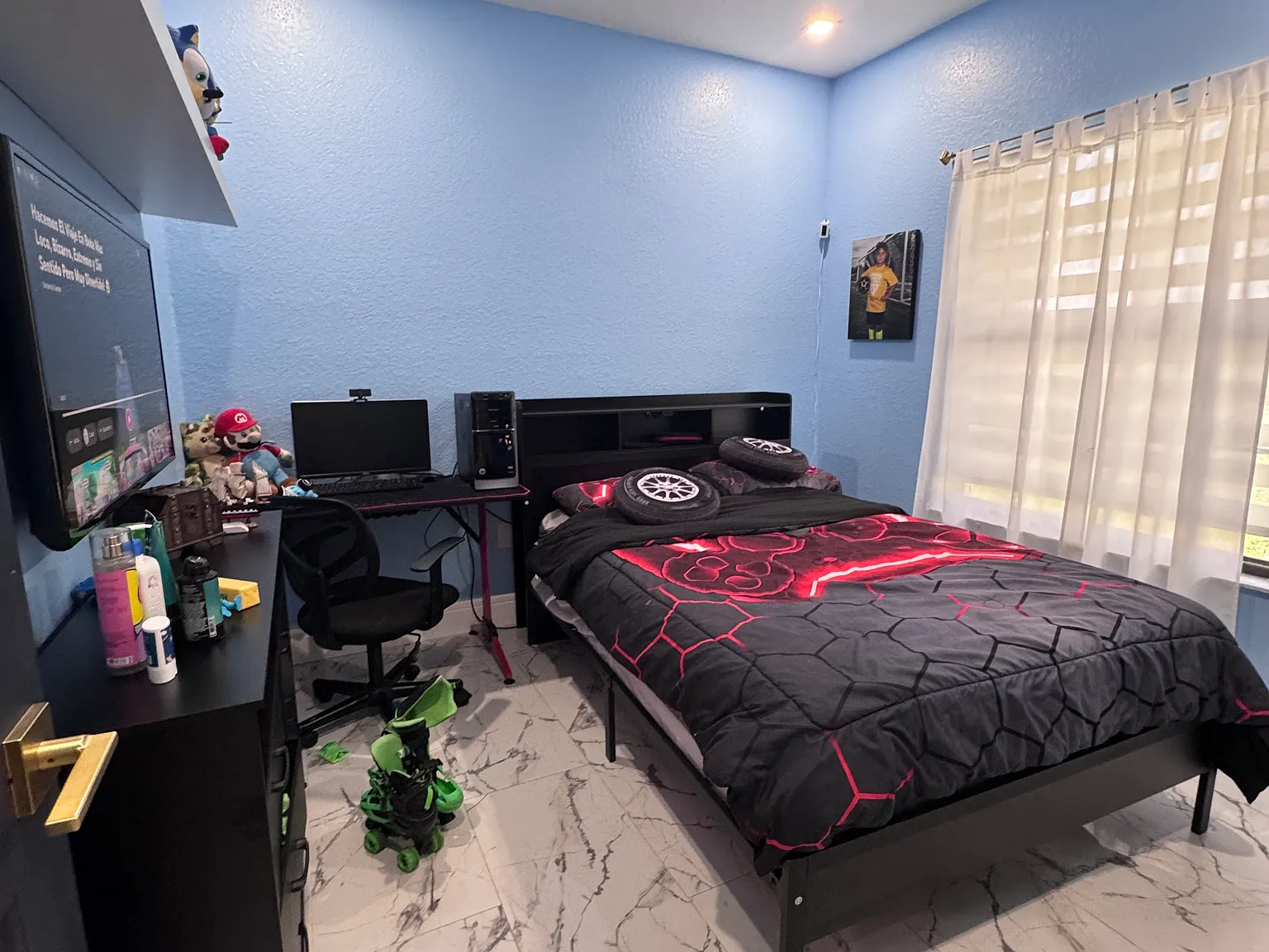 4 bed, 2224 sqft, $4,200 — Photo 4