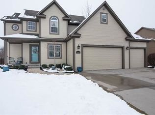20903 W 116th Ter, Olathe, KS 66061
