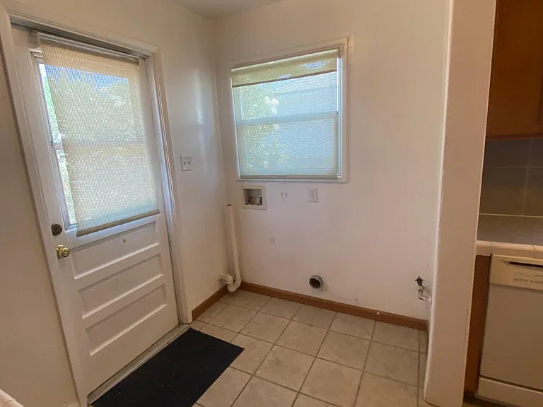 2601 Pine St — Photo 7