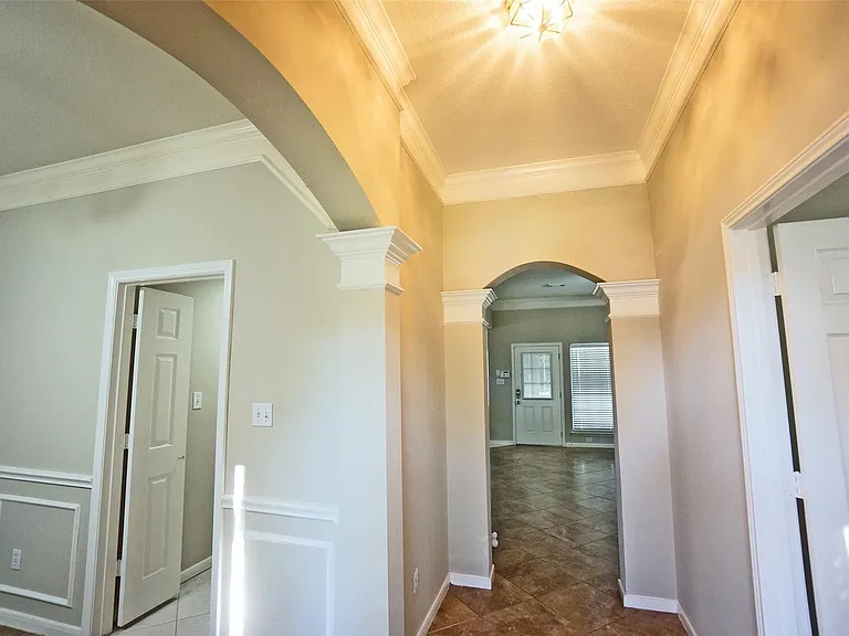 2003 Gable Hollow Ln — Photo 3