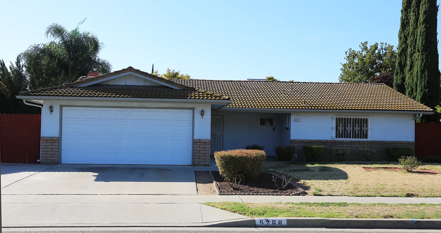 5268 E Madison Ave photo 1