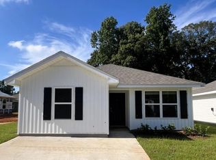 703 W Devane St, Pensacola, FL 32534