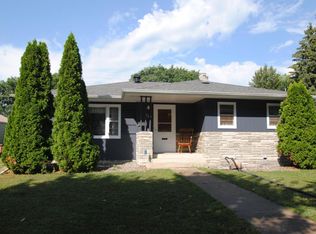 919 Elm St S, Moorhead, MN 56560