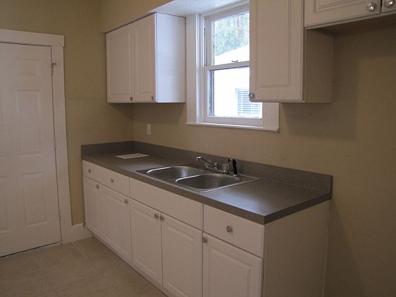 Kitchen (Fridge Included, not Pictured)