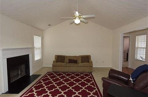 4th image of 451 Windermere Dr