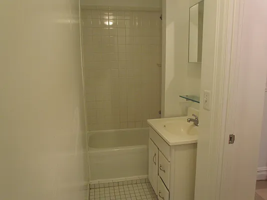 Rented by Landmark Real Estate | media 25