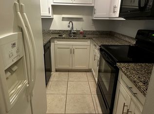 9301 SW 92nd Ave APT B102, Miami, FL 33176