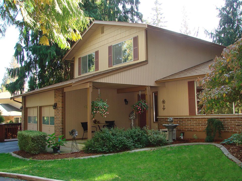 Front, Extra large 2 car garage 