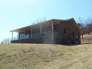 1st image of 18850 Estates Dr #103