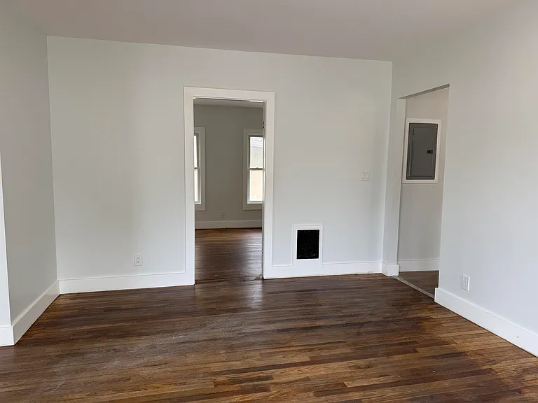 6 Holmes St #2 — Photo 21
