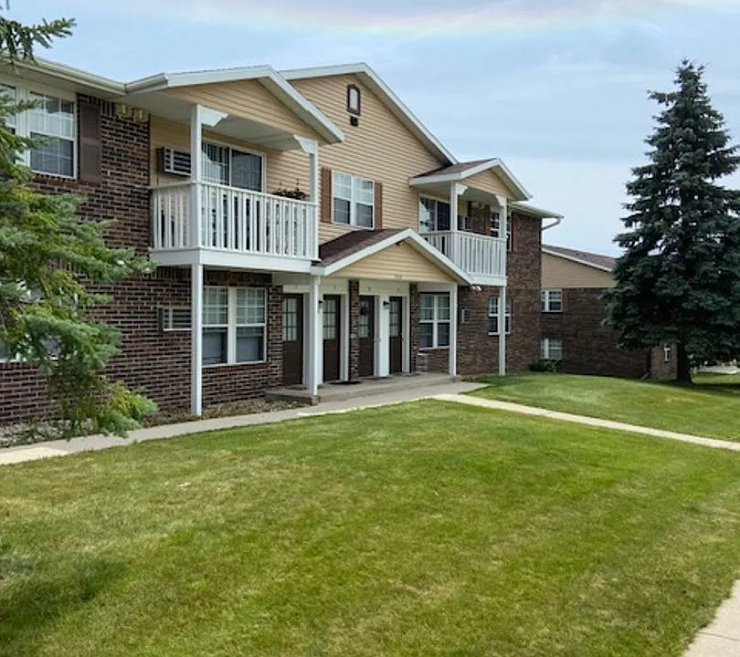 1520 W Portview Dr #40-60-80