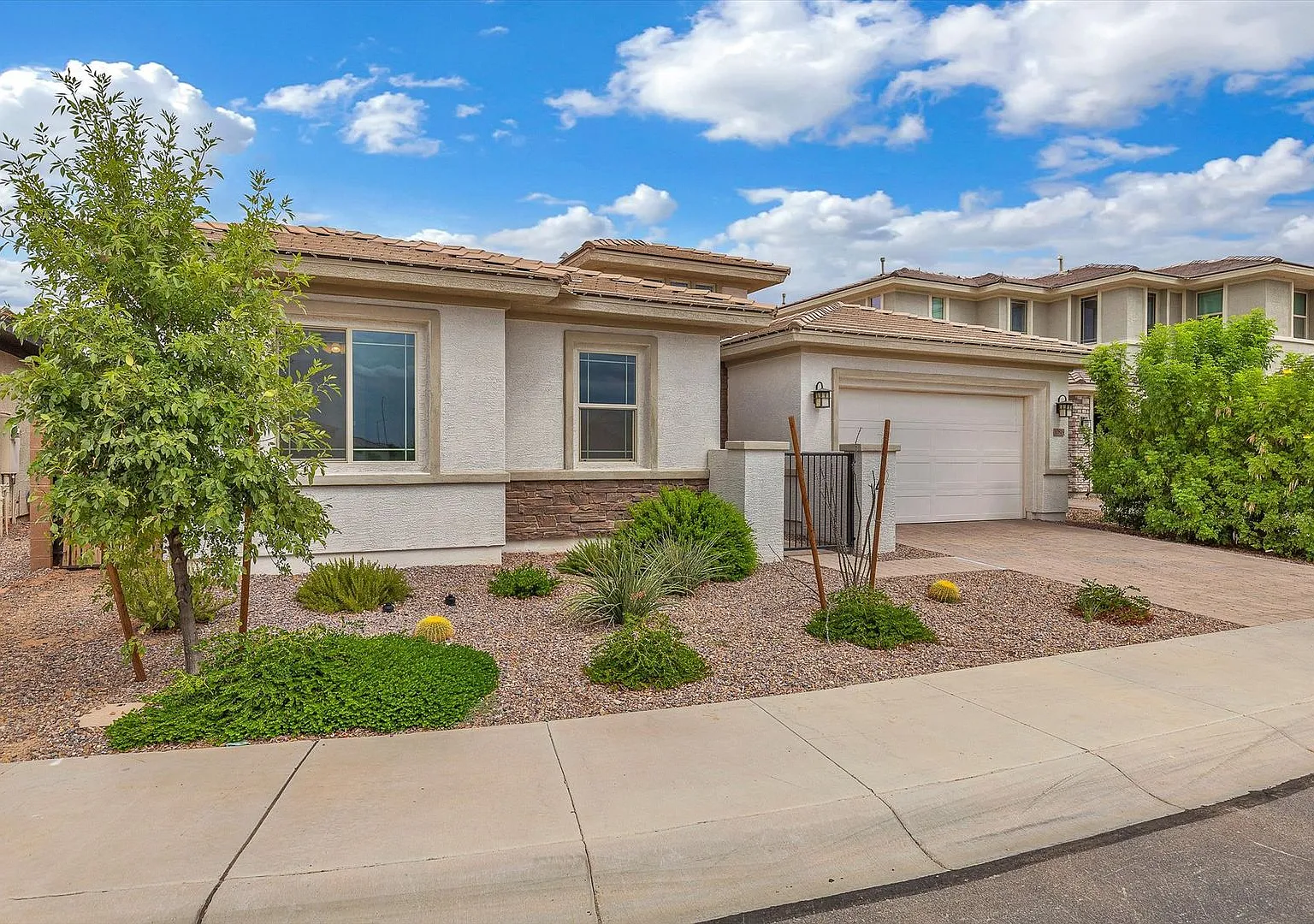 Welcome to 10818 E Tesla Ave! — Photo 2