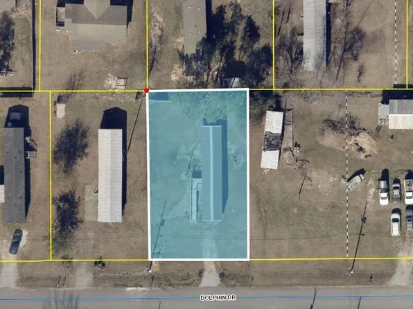 2404 Dolphin Dr, Lake Charles, LA 70605