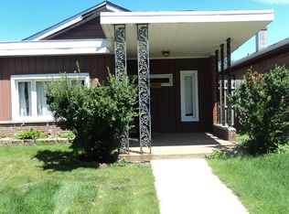 9127 S Yates Blvd, Chicago, IL