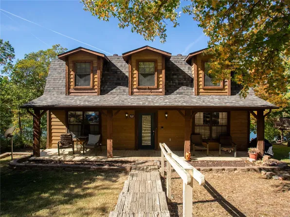 43 Independence Ave, De Soto, MO 63020