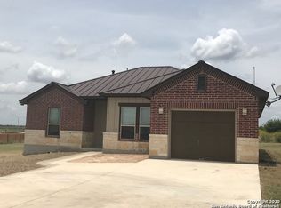 3141 N Graytown Rd, Converse, TX 78109