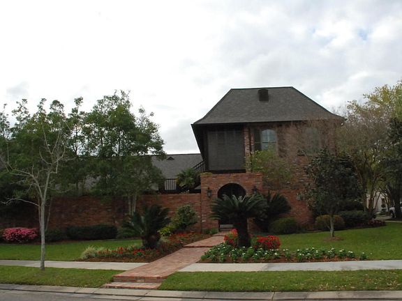 2nd image of 801 Richland Ave