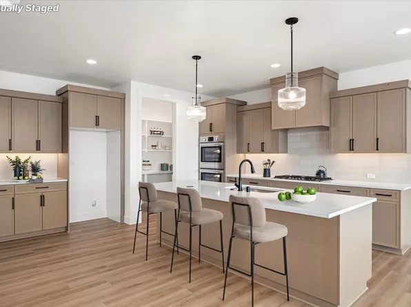 2385 Waterhill Ave, Richland, WA 99352