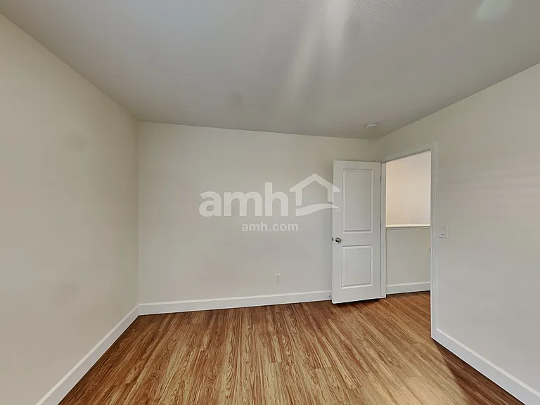 9259 Baylee Bay Ct — Photo 13