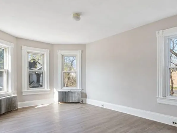 34 Cumberland Ave APT B, Trenton, NJ 08618