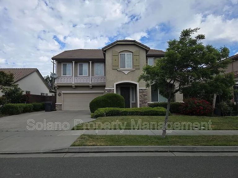 Antiquity Cir — Photo 11
