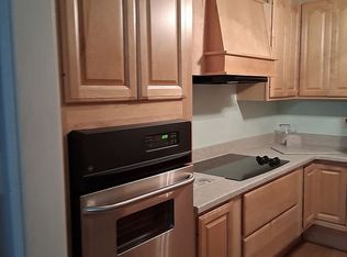 2929 Sunnyside Dr #205A, Rockford, IL 61114