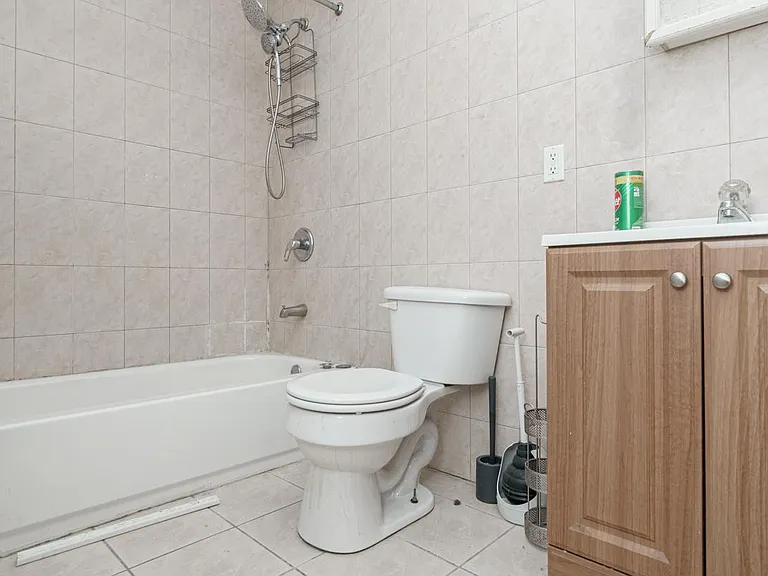 1337 Park Pl #2 — Photo 16